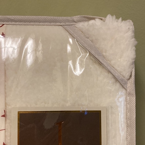 NEW EVERGREEN LANE TWIN CHRISTMAS WORDS SHEETS W/BONUS SHERPA PILLOWCASE - Picture 5 of 7